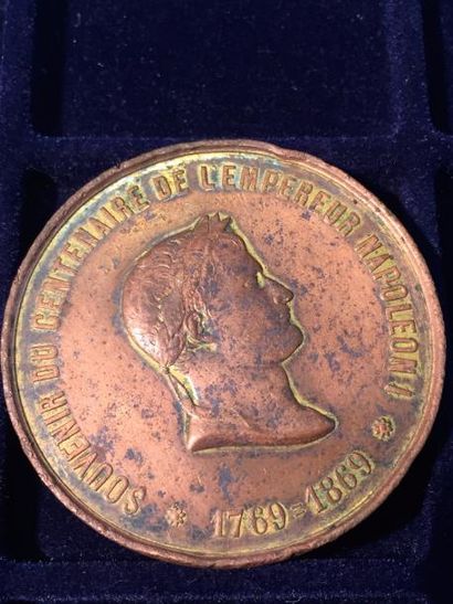 null [ Empire ] [ Napoléon ] Médaille en cuivre A l'avers : Aigle, couronne impériale,...