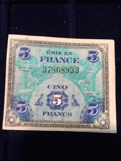 null [ Billet de banque ] [ France ]

Billet de banque de 5 F " drapeau " ; série...