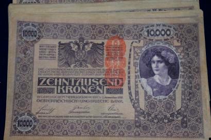 null [Billet de banque] [Autriche]



Reichsbanknote Zehntausend Kronen 1918

Lot...