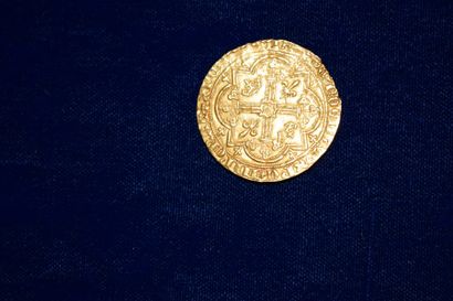 null Monnaies royales françaises en or 

Charles V (1364-1380)

Franc à pied. D.360,...