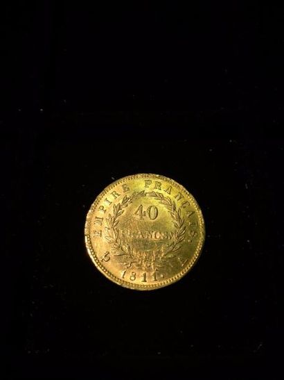 null 40 francs en or " Napoléon tête nue - F541 " ( 1 x 1811 A ). Poids : 12,9 g