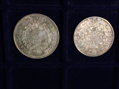 null Lot de 2 pièces en argent " Hercule " (10 F x 1969 - 50 F x 1978 ). Poids :...
