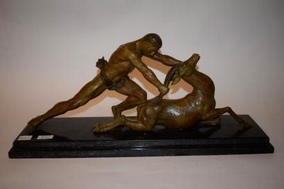 Gantcheff Chanu d'après 
Homme à l'antilope,
Bronze sur socle en marbre noir.
H.:...