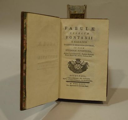 null LA FONTAINE. Fables choisies. Rouen, Le Boucher, Dumesnil, 1775. Édition bilingue,...