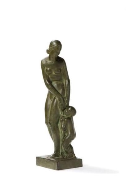null PRIVAT Gilbert, 1892-1969, 

Baigneuse et enfant, 

bronze à patine antique,...