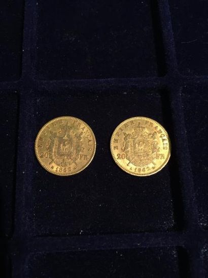 null FRANCE

2 pièces or 20 francs Napoléon III tête laurée (1862 BB et A) TB à TTB

Av/Profil...