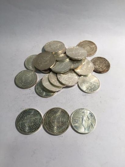 null [ EURO ]



Lot de pièces de 5 € et 10 € (Semeuse) en argent. Poids : 236,4...