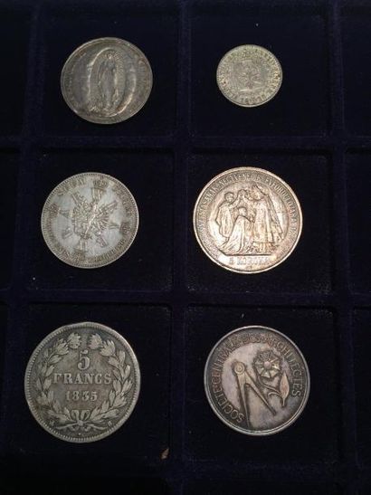 null [Médaille] [PIECES]

Lot composé de : 

- 5 korona - Franz Joseph I couronnement...