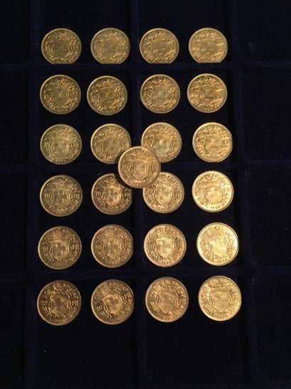 null [ Pièce en or ]

25 pièces de 20 francs suisse " Vreneli " 1935 LB. 

Poids...