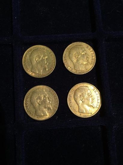 null [ Pièce en or ]

4 pièces de 20 francs Napoléon " tête nue " 1859 BB. 

Poids...
