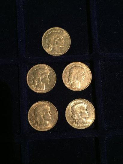 null [ Pièce en or ]

5 pièces de 20 francs " coq " 1908. 

Poids : 32,2 g 