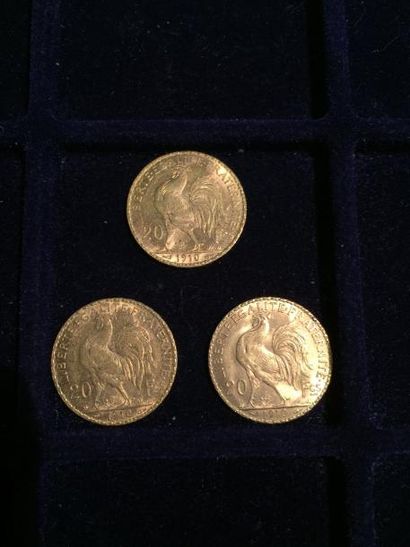 null [ Pièce en or ]

3 pièces de 20 francs " coq " 1910. 

Poids : 19,3 g 