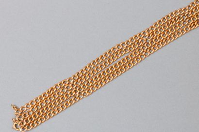 null Bracelet en or jaune 18k (750) à quatre rangs. 

Long : 17 cm ; Poids : 15.57...