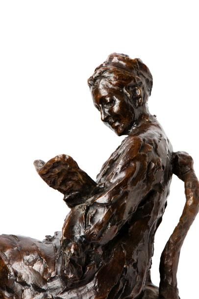 DALOU Aimé Jules, 1838-1902 
La liseuse, 1874
bronze à patine brune, fonte à la cire...