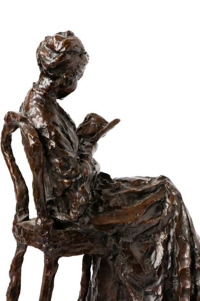 DALOU Aimé Jules, 1838-1902 
La liseuse, 1874
bronze à patine brune, fonte à la cire...
