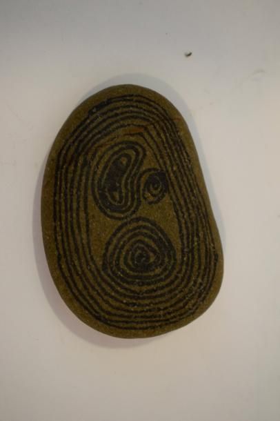 Galet décoré de cercles
Art aborigène
Début...