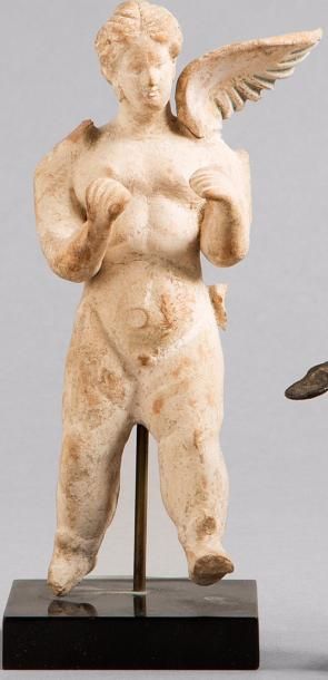 null Statuette ex-voto en terre cuite représentant Eros

Epoque Hellénistique.
H.:...