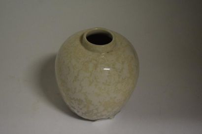 null [ Céramique ]

RUSKIN POTTERY - ANGLETERRE

Petit vase en céramique à corps...