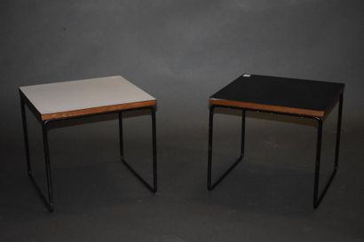 null GUARICHE Pierre (1926-1995) - Steiner

Deux tables basses, plateau en bois laqué...