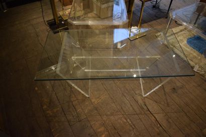 null  Petite table basse en plexiglas avec plateau de verre

