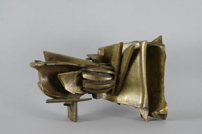 null LIBERAKI Aglaé, 1923-2014
Composition, 1968
bronze à patine brune nuancée (usures...