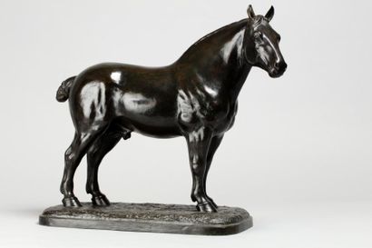 null BEAUCLAIR H., XIXe siècle
Cheval de trait
bronze à patine brun foncé nuancée...