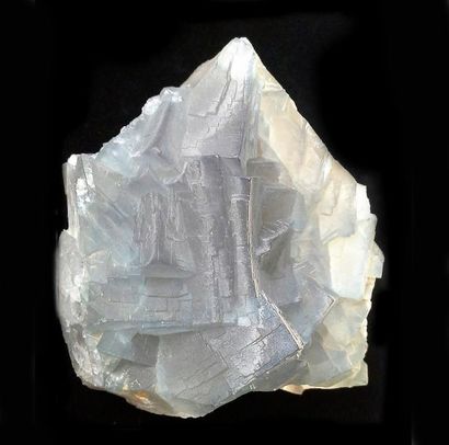 null Lot de quatre petits minéraux : BARYTE saupoudrée de VANADINITE (Maroc); CERUSITE...
