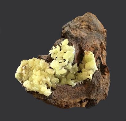 null Six minéraux anciens nord américains : ADAMITE en concrétions jaune vert sur...