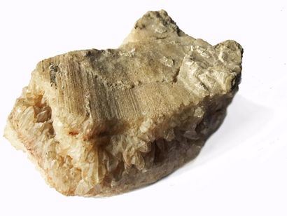 null Quatre minéraux anciens : petit GYPSE de Naica (11 cm) ; tranche de BARYTE usinée...