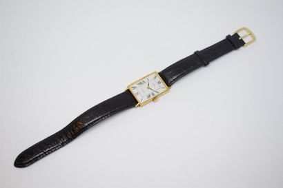  Montre bracelet d'homme mécanique en or jaune 18K (750) à boitier rectangulaire,...