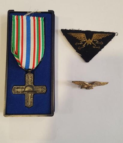 null [ Médaille ] [ WW1 ] [ Italie ] 

Médaille du combattant 1914-18 Italie

On...
