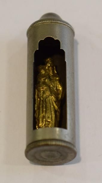 null [ WW1 ]

Vierge de poilu en laiton en métal doré, dans son étui pivotant en...