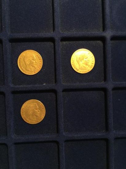 null 3 pièces en or de 10 francs Napoléon III "tête nue" (1857 A x 2 ; 1859 BB x...