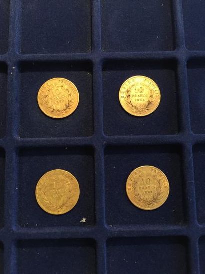 null 4 pièces en or de 10 francs Napoléon III "tête laurée" (1862 A x 1 ; 1864 A...