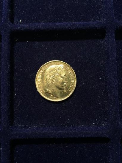 null 1 pièce en or de 20 Francs Napoléon "tête laurée" (BB 1868)

TTB à SUP 

Poids...