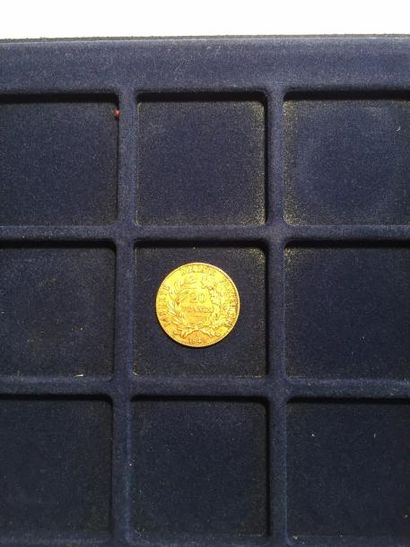 null 1 pièce en or de 20 francs Cérès, IIe République (1849A)
TB
Poids : 6.45 g