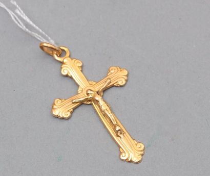 null Crucifix pendentif en or jaune 18k (750)

Poids : 2.2 g