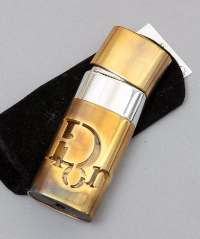 null [ Parfums Christian Dior ]

Pulvérisateur en métal rechargeable. 7,5 ml. Avec...