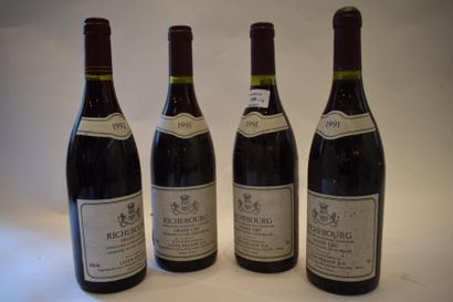 null 4 bouteilles RICHEBOURG, Liger-Belair 	(3 de 1991, 1 caps gonflée; 1 de 1992)...