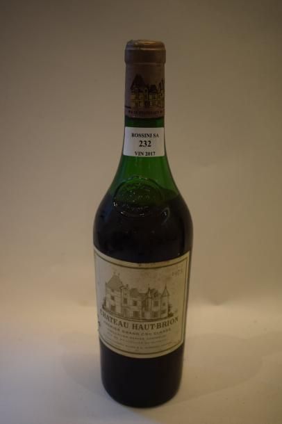 null 1 bouteille CH. HAUT-BRION, 1° cru Pessac-Léognan 1973	 (elt, V) 	

