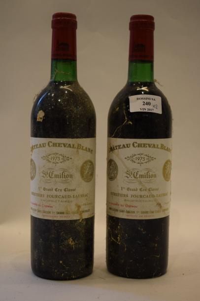null 2	bouteilles 	CH. 	CHEVAL-BLANC, 1° Grand cru 	St-Emilion 	1975	 (J, els) 	...