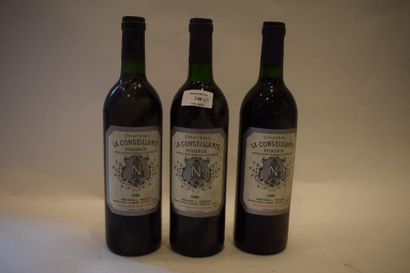 null 3 bouteilles CH. LA CONSEILLANTE, Pomerol 1946 (1 TLB; es)	

