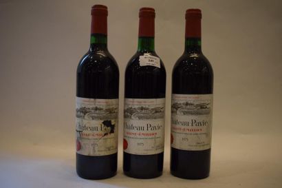 null 3 bouteilles CH. PAVIE, 1° Grand cru St-Emilion 1975 (1 J; ea & es) 	

