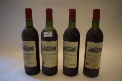 null 4 bouteilles CH.HAUT SARPE, St-Emilion 1982 (3 J, 1 B) 	

