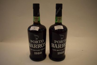 null 2 bouteilles PORTO "LBV", Barros 1980	

