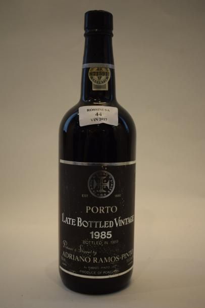 null 1 bouteille PORTO 	"LBV", Ramos Pinto 1985	

