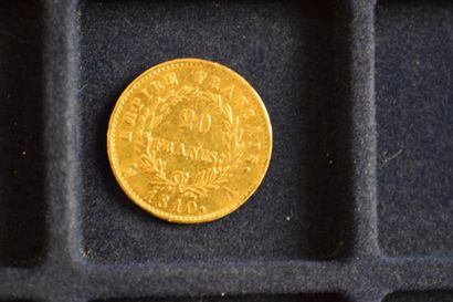 null 1 pièce en or de 20 francs Napélon Empereur "tête laurée" (1810 A)

TB à TTB...