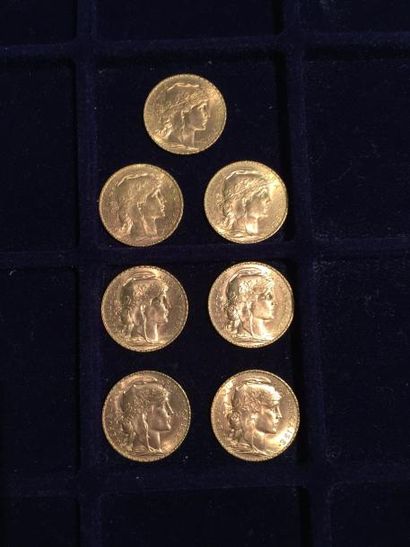 null [ Pièce en or ]

7 pièces de 20 francs " coq " 1909. 

Poids : 45,1 g 
