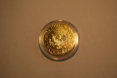 null [ La monnaie or ] [ Johnny Hallyday ]

Pièce officielle half dollar dorée à...
