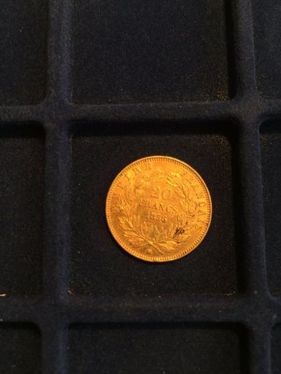 null 1 pièce en or de 20 francs Napoleon III "tête nue" (1856 BB)

TB

Poids : 6.45...